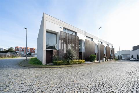 Fantástica Moradia T3 no centro da cidade de Guimarães