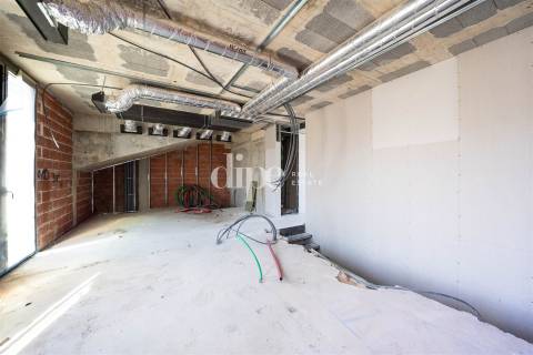 Apartamento T4 Duplex Recuado em fase final construção no centro da cidade do Porto