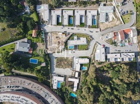 Moradia Térrea no Condominio privado