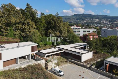 Moradia Térrea no Condominio privado