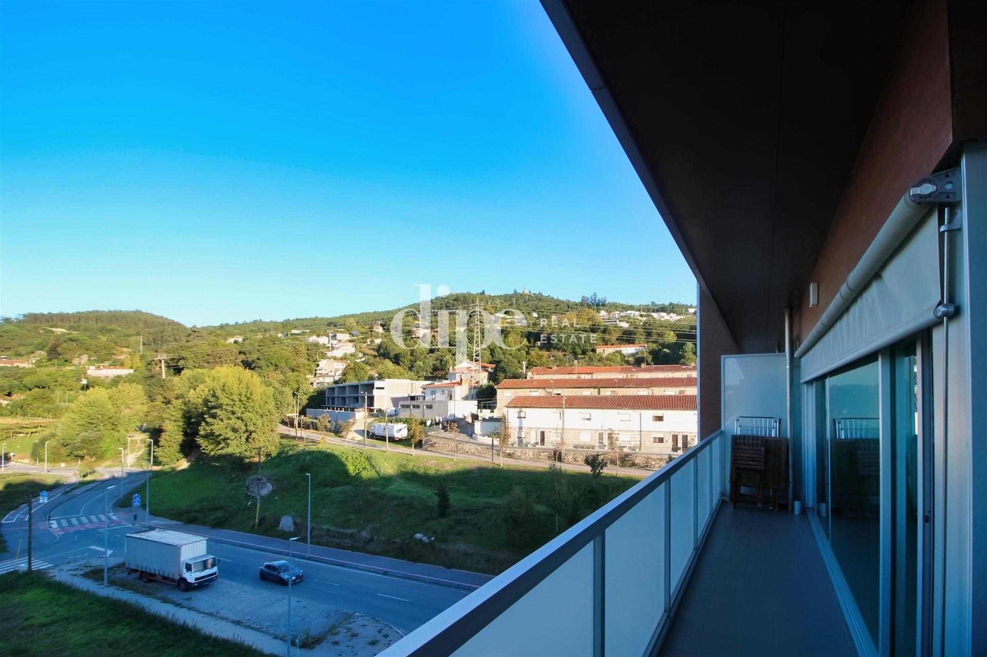 T4 para arrendamento no Portas do Condado