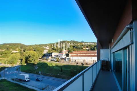 T4 para arrendamento no Portas do Condado