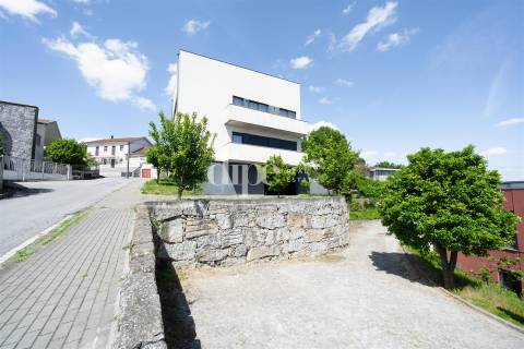 Excelente Apartamento T2 a apenas 12 minutos de Guimarães