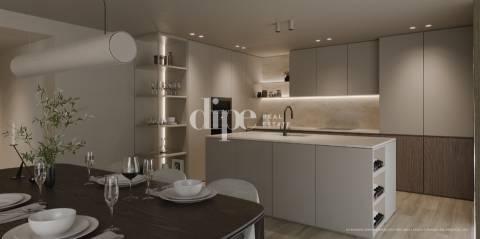 Apartamento T4 inserido no Condomínio Privado ´Stratá.