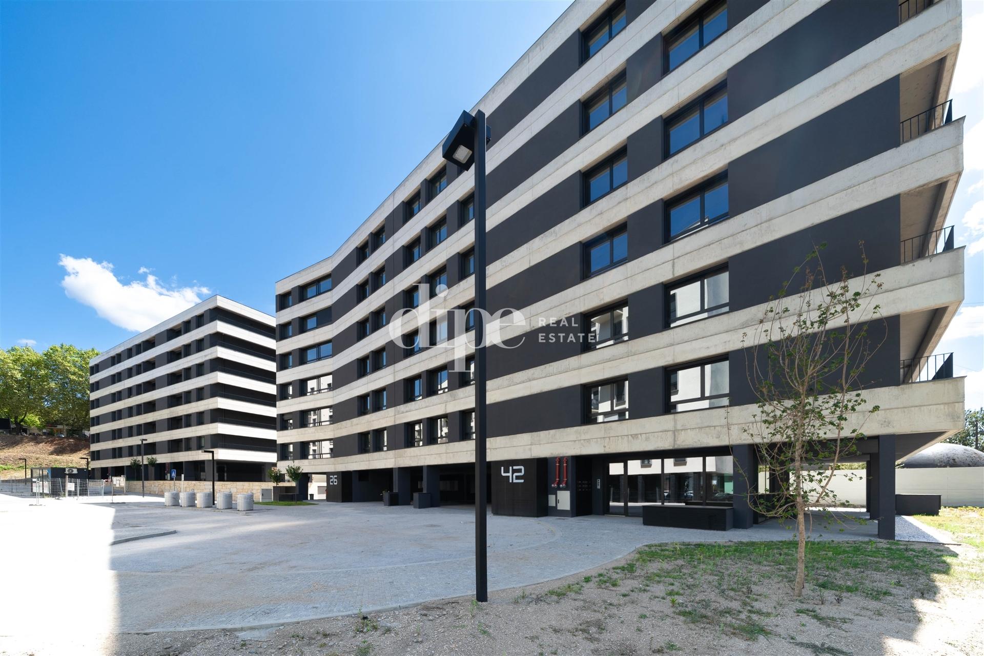 Apartamento T2 novo no centro da cidade