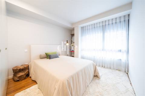 Apartamento T2 novo no centro da cidade