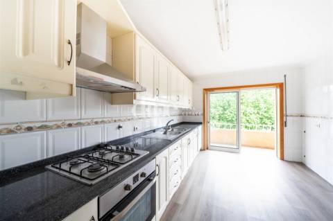 Arrendamento | Apartamento T3 em Joane e a 15 min. de Guimarães