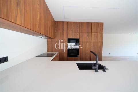 Fantástico Apartamento T3 novo no coração de Guimarães