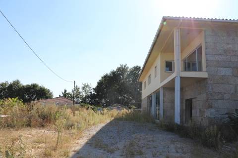 Moradia T4 Venda em Brito,Guimarães