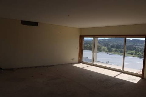 Moradia T4 Venda em Brito,Guimarães