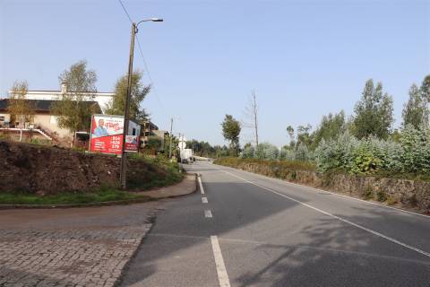Lote de Terreno  Venda em Lustosa e Barrosas (Santo Estêvão),Lousada