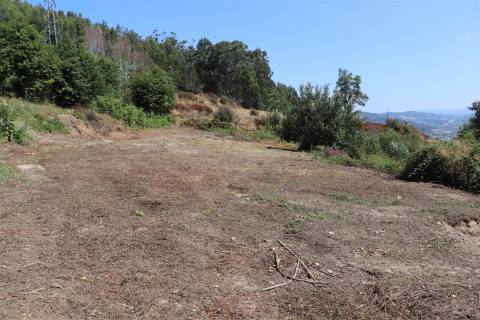 Lote de Terreno  Venda em Lustosa e Barrosas (Santo Estêvão),Lousada