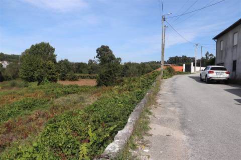 Terreno  Venda em Lustosa e Barrosas (Santo Estêvão),Lousada