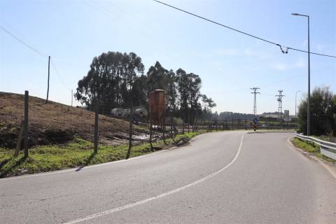 Lote de Terreno  Venda em Lustosa e Barrosas (Santo Estêvão),Lousada