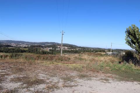Lote de Terreno  Venda em Lustosa e Barrosas (Santo Estêvão),Lousada
