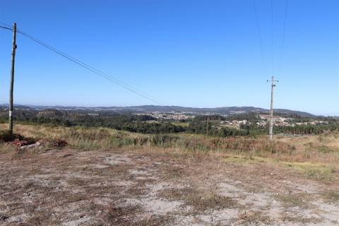 Lote de Terreno  Venda em Lustosa e Barrosas (Santo Estêvão),Lousada