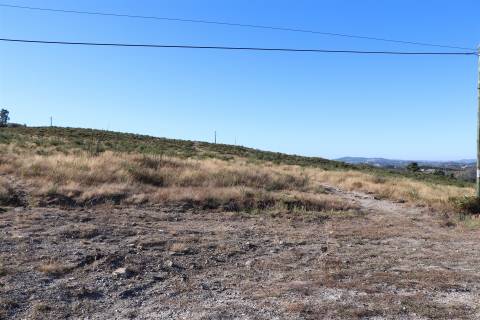 Lote de Terreno  Venda em Lustosa e Barrosas (Santo Estêvão),Lousada