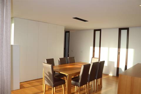 Moradia Isolada T3+2 Venda em Lordelo,Guimarães