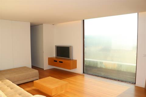 Moradia Isolada T3+2 Venda em Lordelo,Guimarães