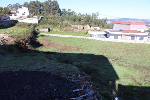 Terreno Para Construção  Venda em Duas Igrejas,Paredes