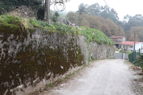 Moradia para Restaurar T2 Venda em Unhão e Lordelo,Felgueiras