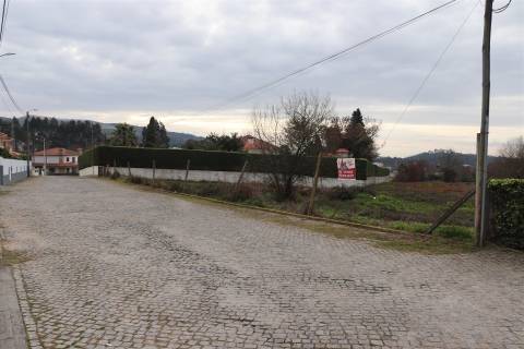 Terreno  Venda em Lustosa e Barrosas (Santo Estêvão),Lousada