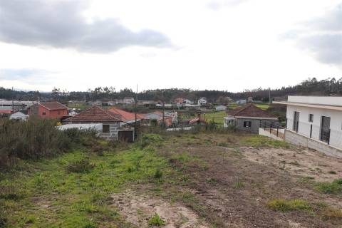 Lote de Terreno  Venda em Lustosa e Barrosas (Santo Estêvão),Lousada