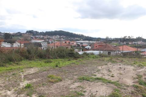Lote de Terreno  Venda em Lustosa e Barrosas (Santo Estêvão),Lousada