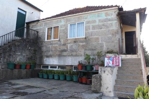 Moradia T3 Venda em Lustosa e Barrosas (Santo Estêvão),Lousada