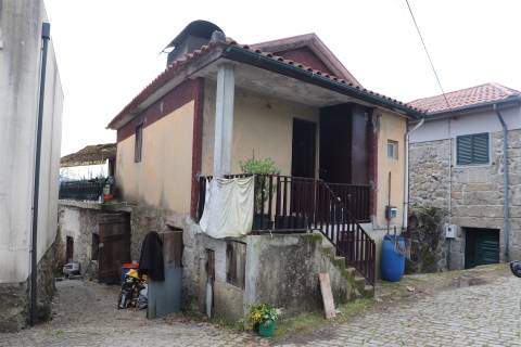 Moradia Isolada T3 Venda em Serzedo e Calvos,Guimarães