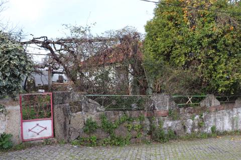 Moradia Isolada T3 Venda em Campo (São Martinho), São Salvador do Campo e Negrelos (São Mamede),Santo Tirso