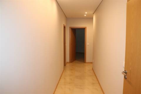 Apartamento T3 Venda em Freamunde,Paços de Ferreira