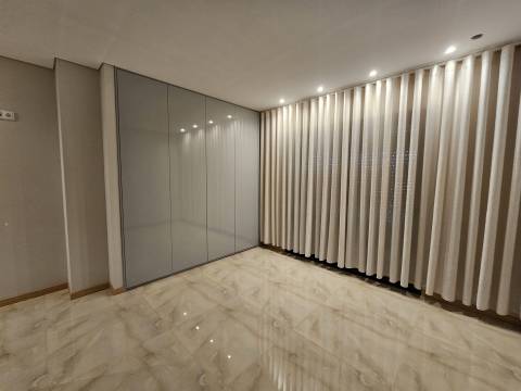 Apartamento T3 Venda em Freamunde,Paços de Ferreira