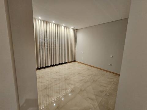 Apartamento T3 Venda em Freamunde,Paços de Ferreira