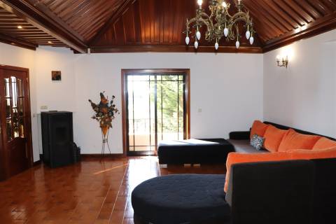 Moradia Isolada T5 Venda em Raimonda,Paços de Ferreira