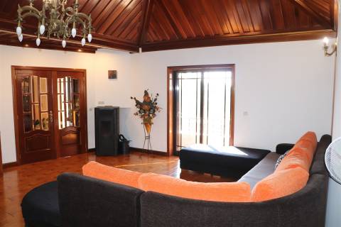 Moradia Isolada T5 Venda em Raimonda,Paços de Ferreira