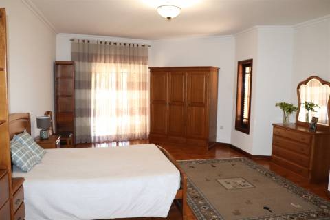 Moradia Isolada T5 Venda em Raimonda,Paços de Ferreira