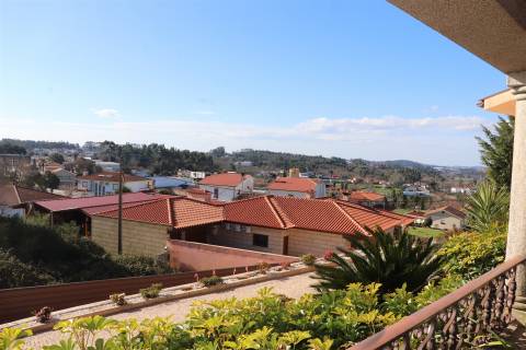 Moradia Isolada T5 Venda em Raimonda,Paços de Ferreira