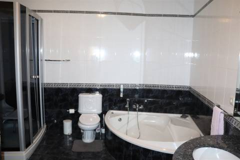 Moradia Isolada T5 Venda em Raimonda,Paços de Ferreira