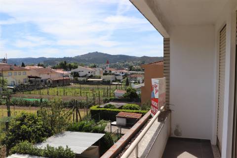 Moradia Geminada T3 Venda em Caldas de Vizela (São Miguel e São João),Vizela