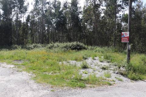 Lote de Terreno  Venda em Lustosa e Barrosas (Santo Estêvão),Lousada