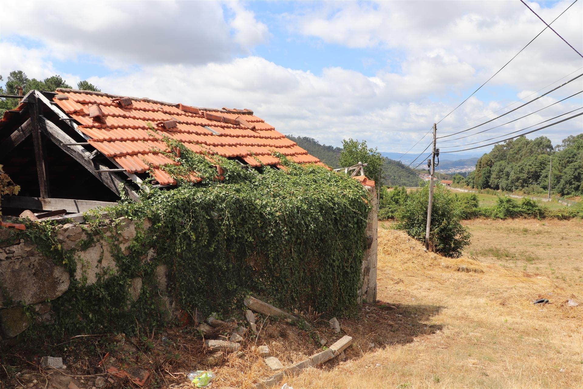 Moradia Isolada T3 Venda em Lustosa e Barrosas (Santo Estêvão),Lousada