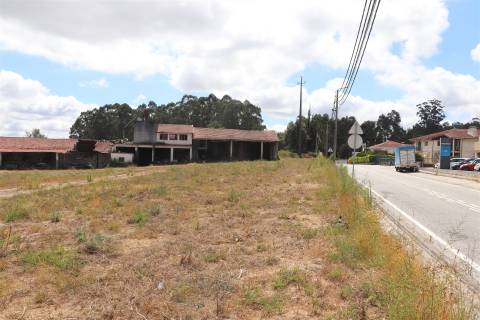 Armazém  Venda em Lustosa e Barrosas (Santo Estêvão),Lousada