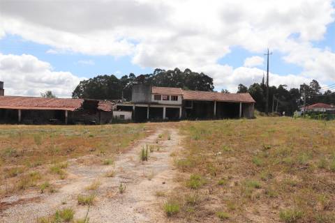 Armazém  Venda em Lustosa e Barrosas (Santo Estêvão),Lousada