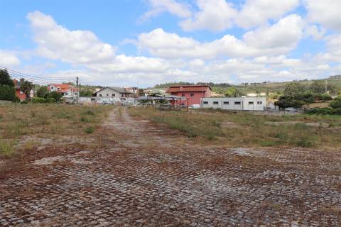 Armazém  Venda em Lustosa e Barrosas (Santo Estêvão),Lousada