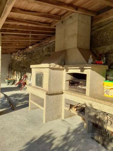 Herdade  Venda em Sousela,Lousada