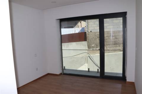 Moradia Geminada T3 Venda em Lustosa e Barrosas (Santo Estêvão),Lousada