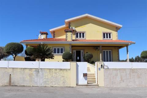 Moradia Isolada T4 Venda em Lustosa e Barrosas (Santo Estêvão),Lousada