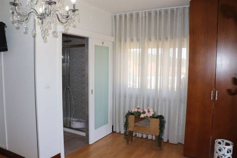 Moradia Isolada T4 Venda em Lustosa e Barrosas (Santo Estêvão),Lousada