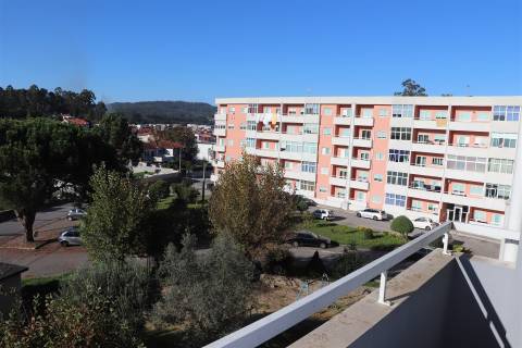 Apartamento T2 Venda em Carvalhosa,Paços de Ferreira
